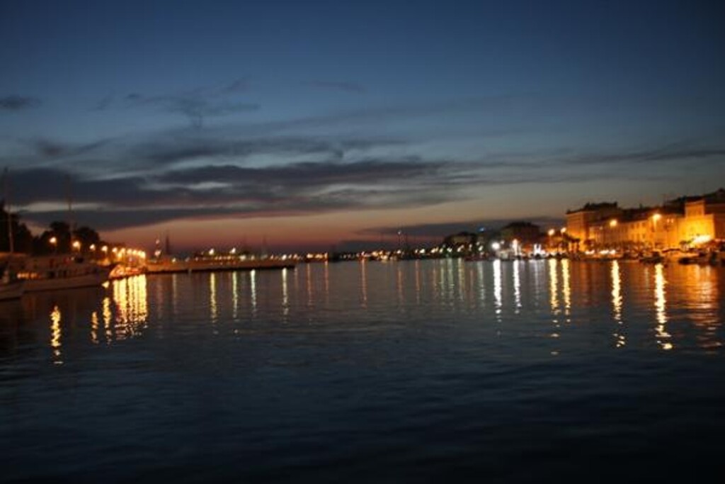 Image 3812618 - 7
