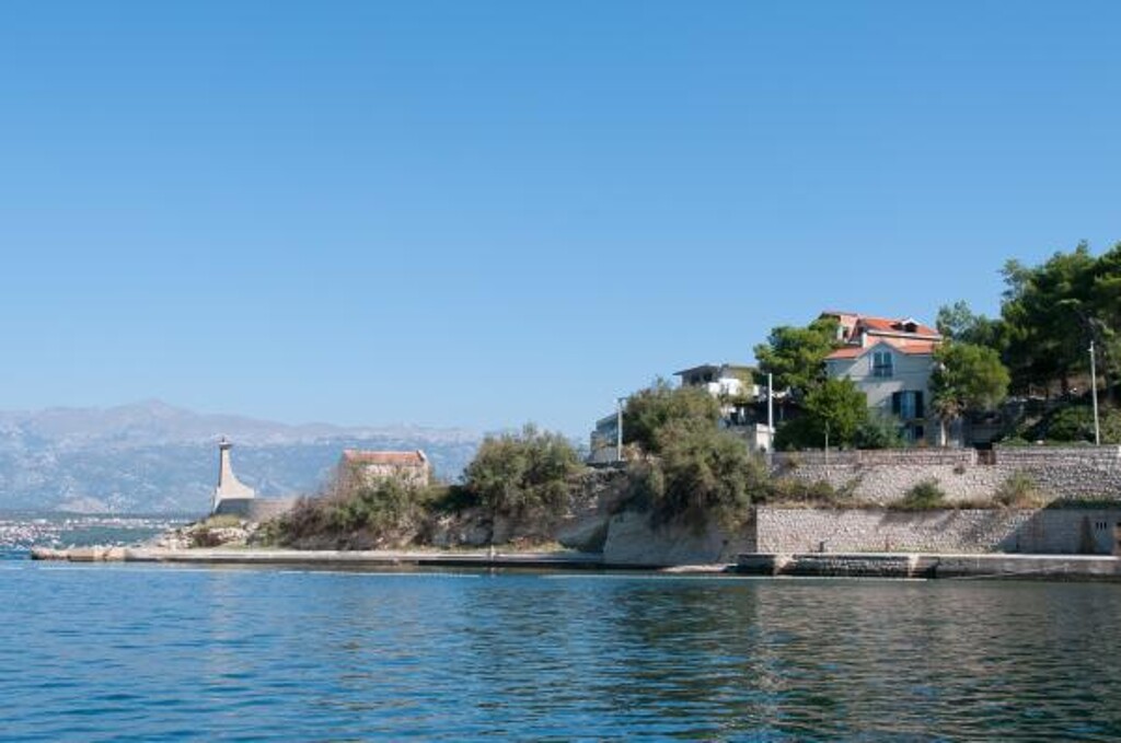 Image 3814511 - 15