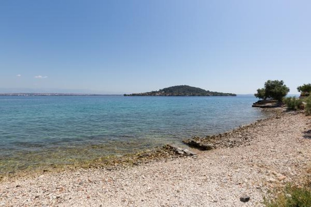 Image 3810710 - 1