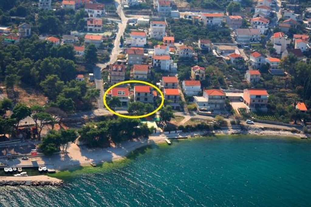 Image 3812029 - 2