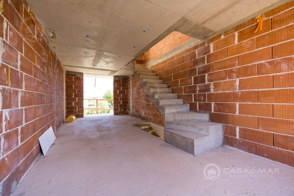 Image 6092847 - 14