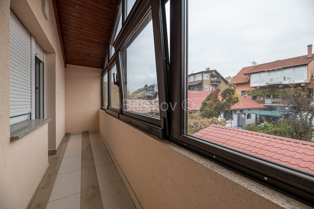 Image 6165600 - 17