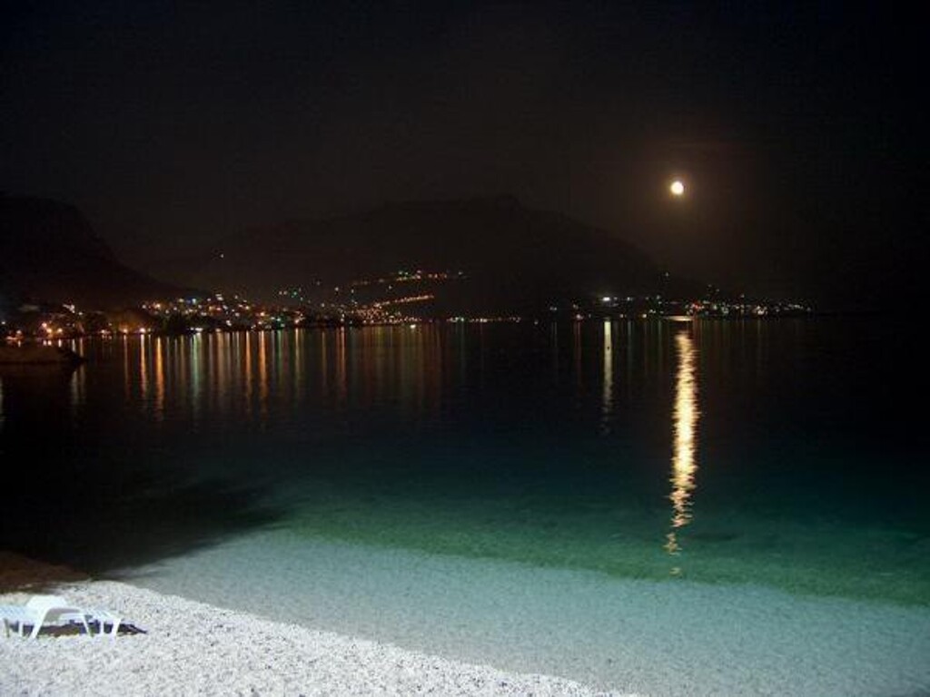 Image 3814726 - 13