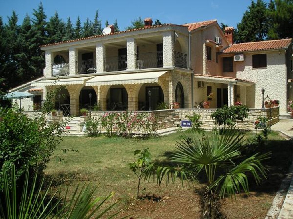 Image 3812413 - 1