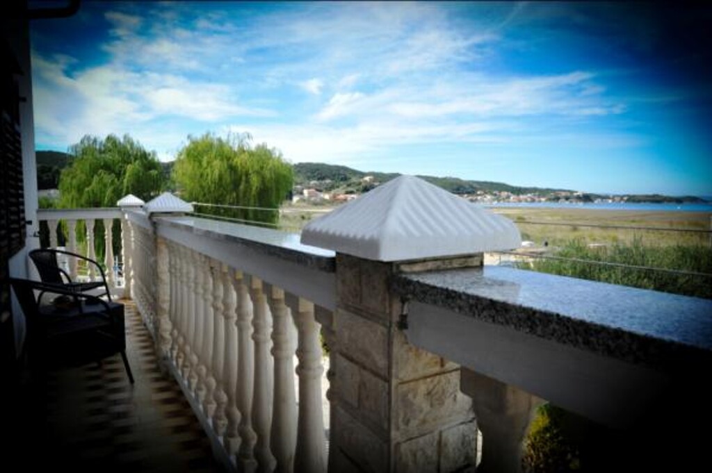 Image 3813585 - 13