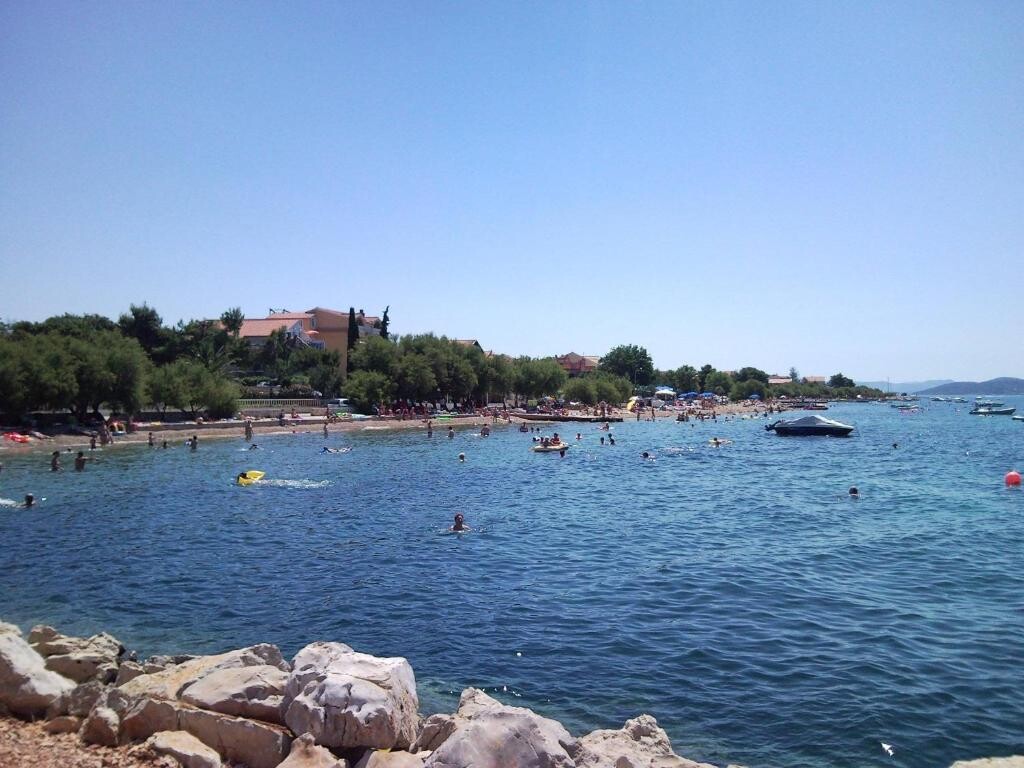 Image 3810594 - 13