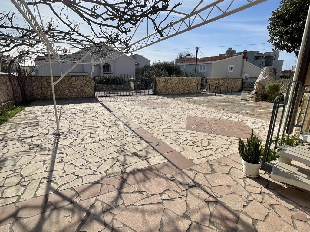 Image 9