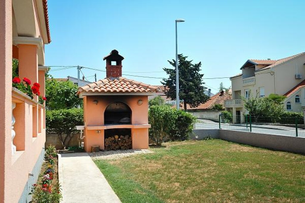 Image 3832231 - 2