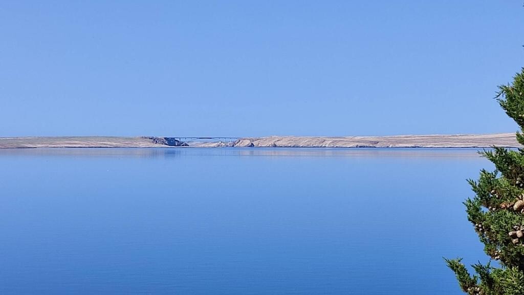 Image 3813380 - 7