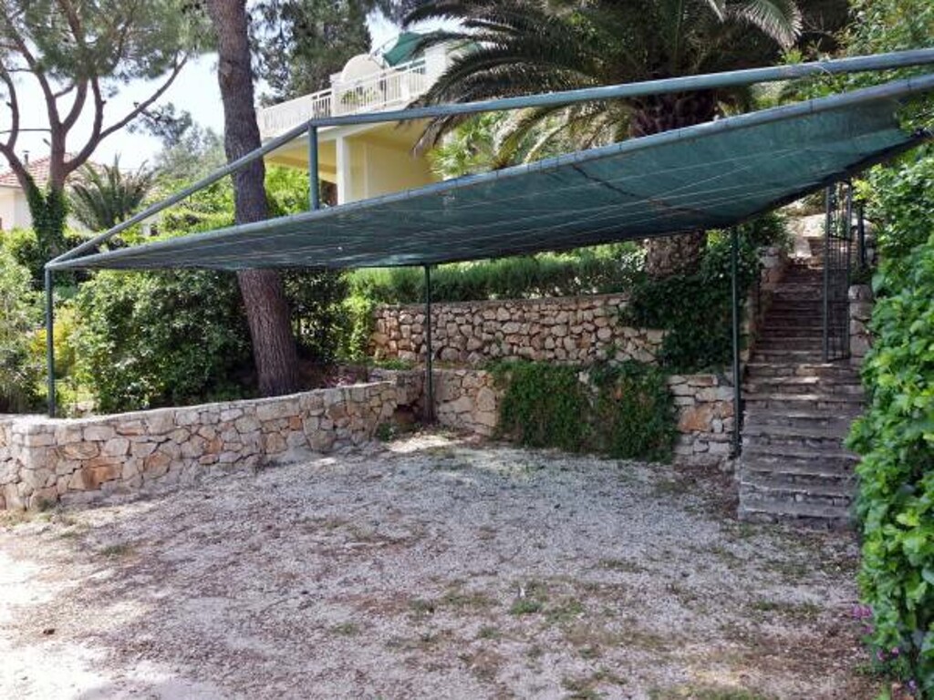 Image 3812674 - 5
