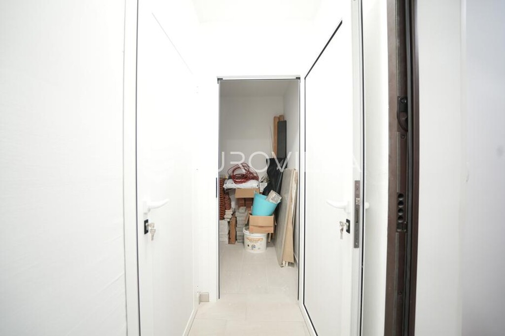 Image 45