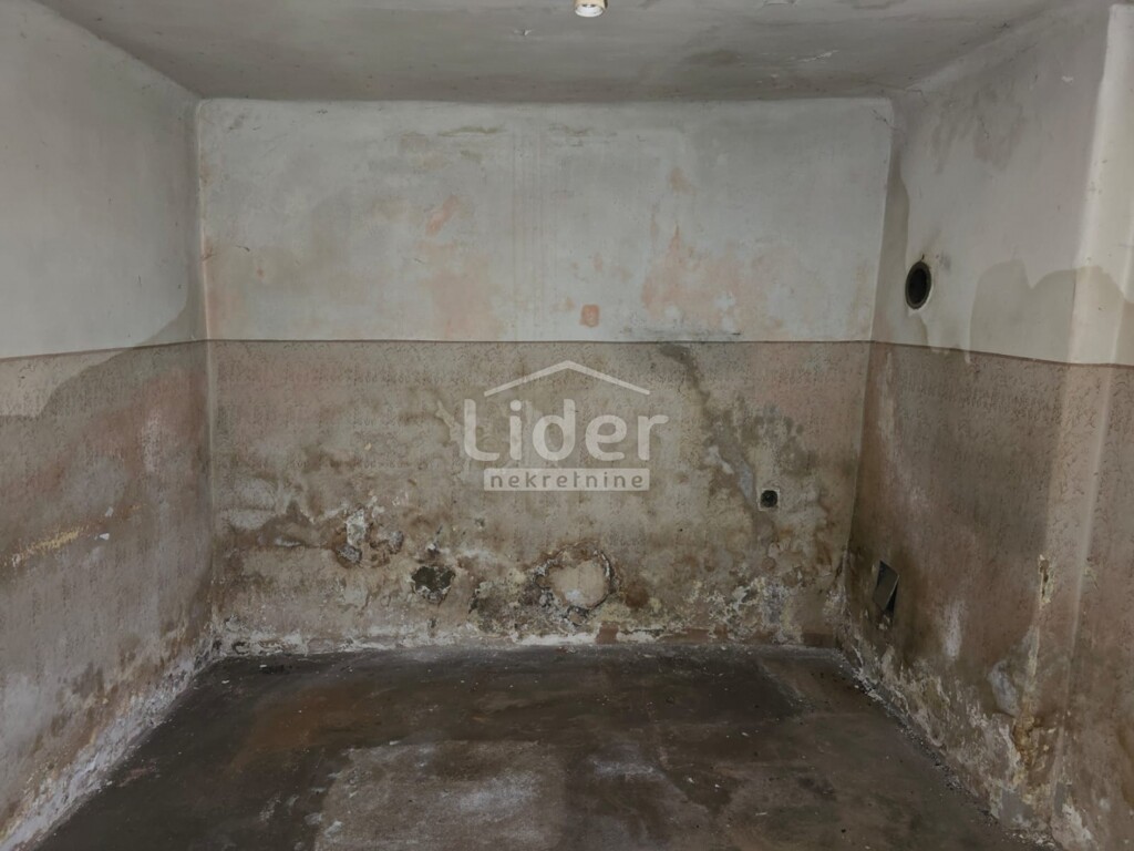 Image 18