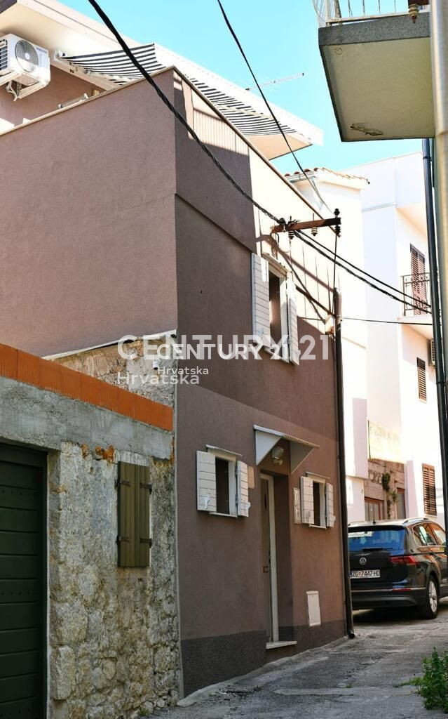 Image 6202517 - 3