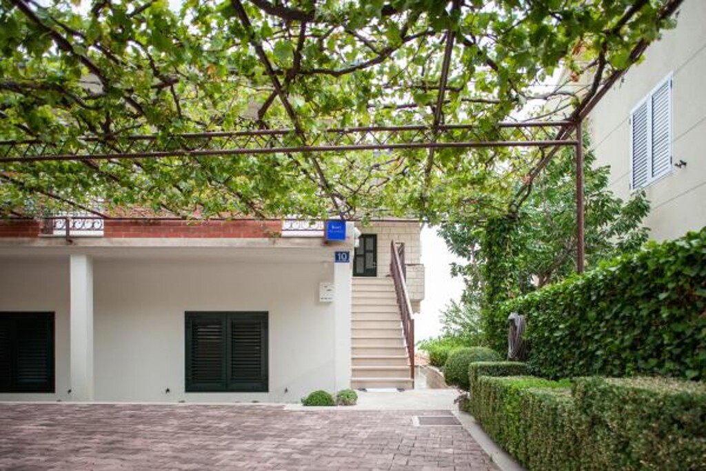 Image 3838664 - 2
