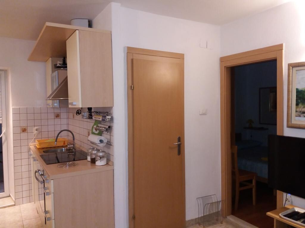 Image 3813855 - 11