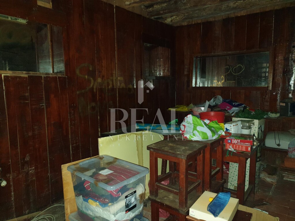 Image 6152399 - 12