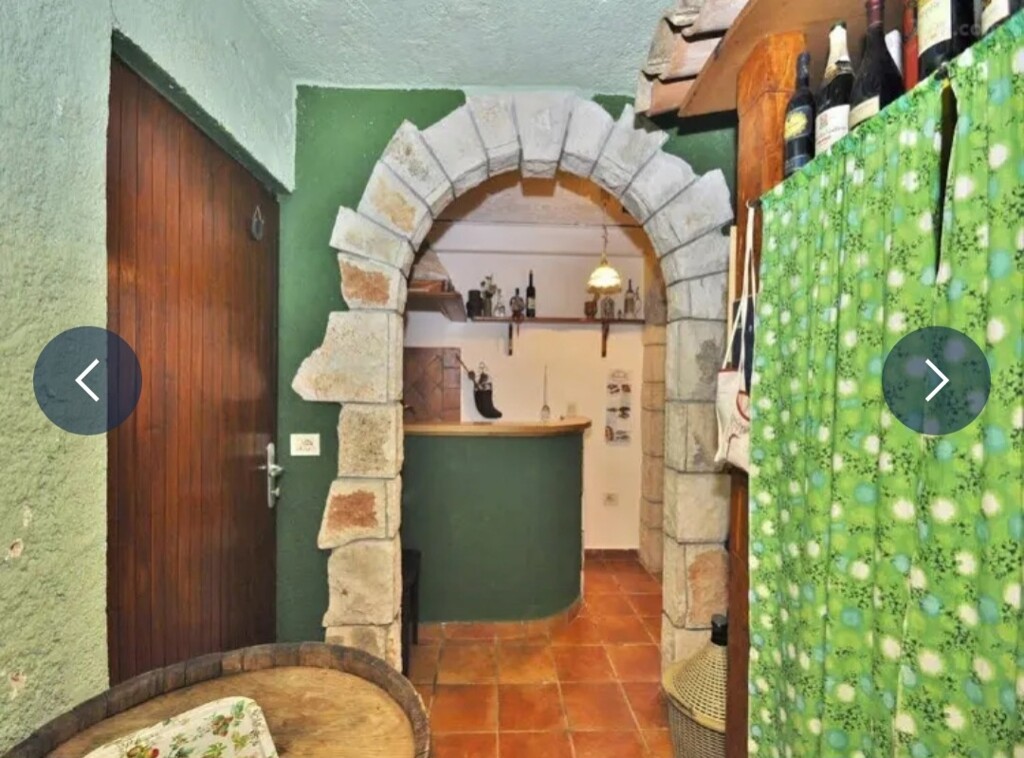 Image 12