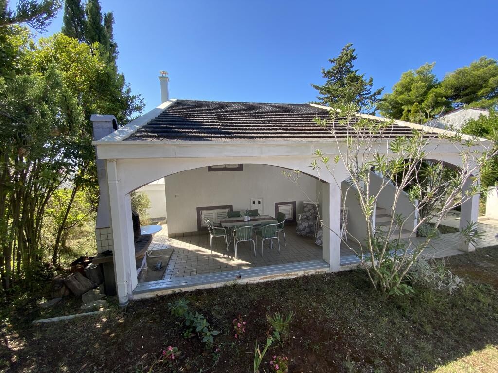 Image 3838926 - 4