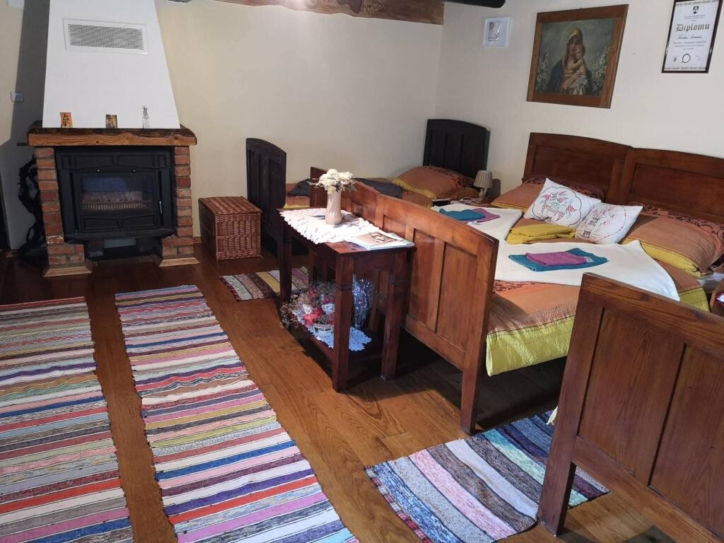 Image 3823096 - 7