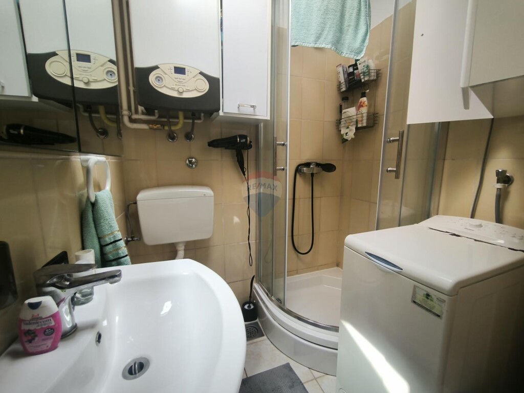 Image 8