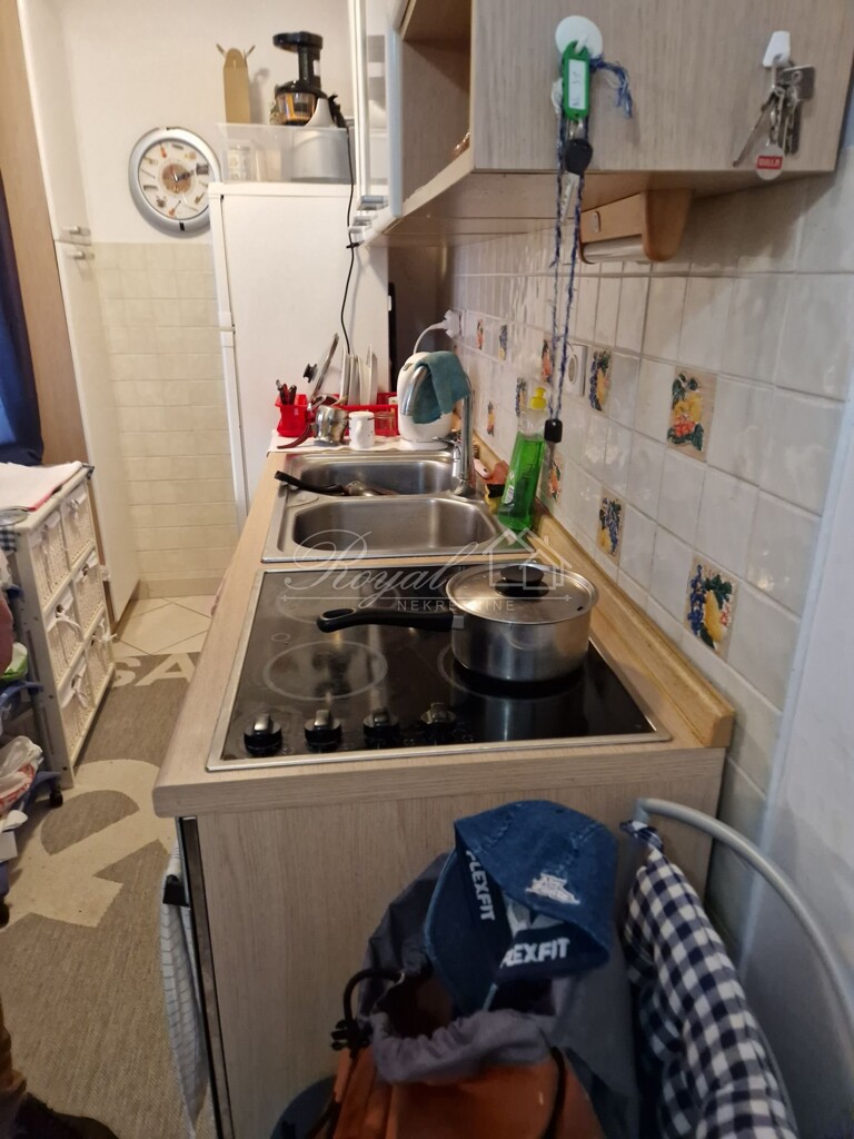 Image 8