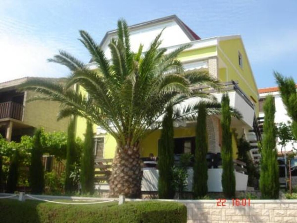 Image 3815340 - 1