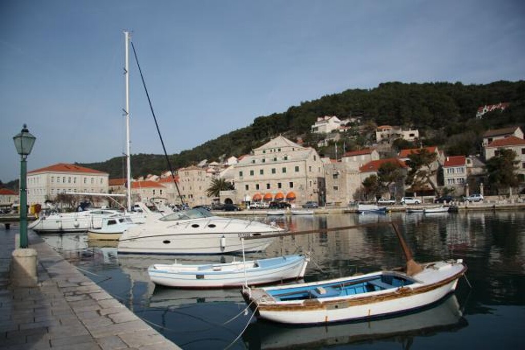Image 3813973 - 3