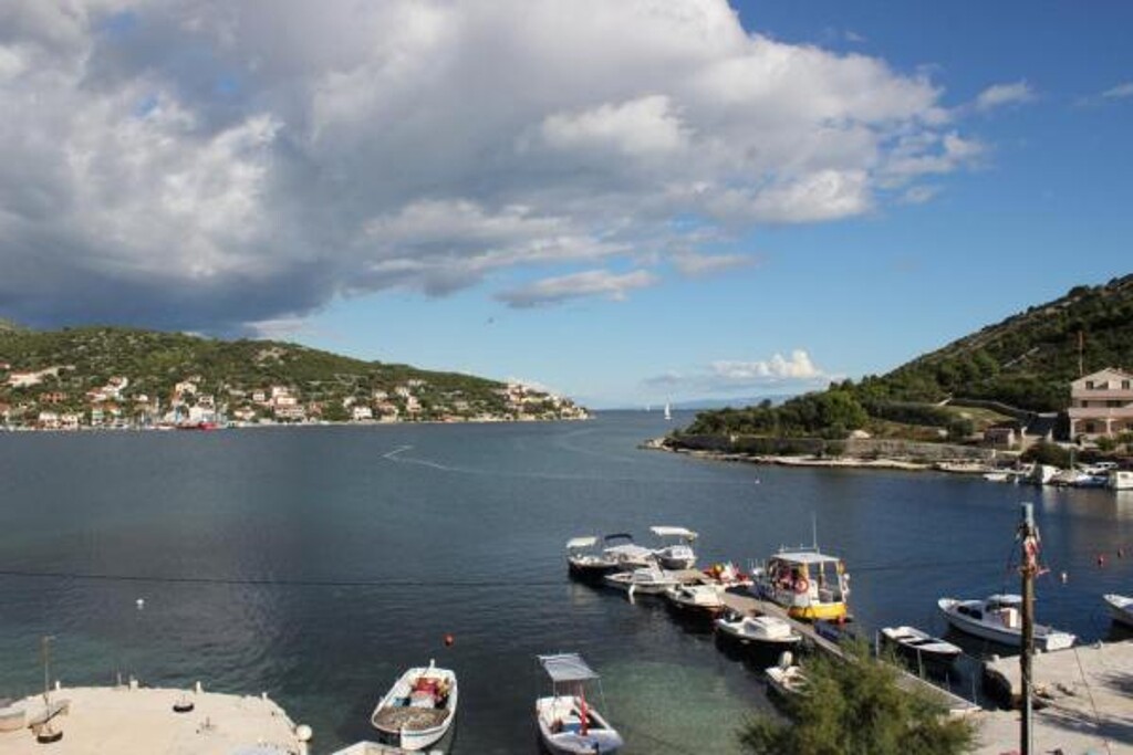 Image 3814472 - 3
