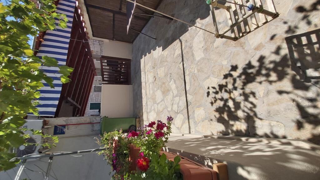 Image 3810550 - 36