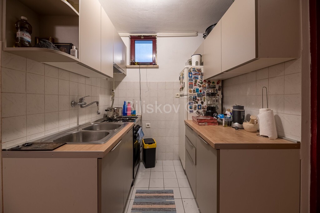 Image 6165600 - 20
