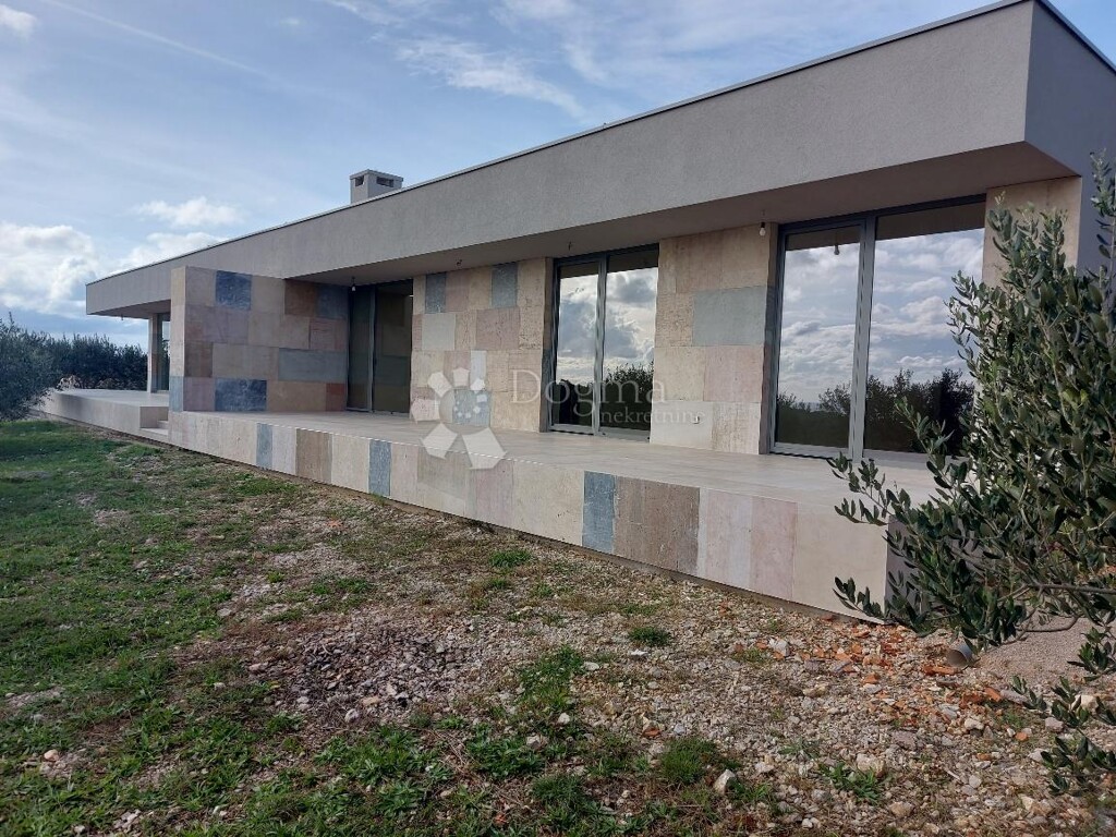 Image 16