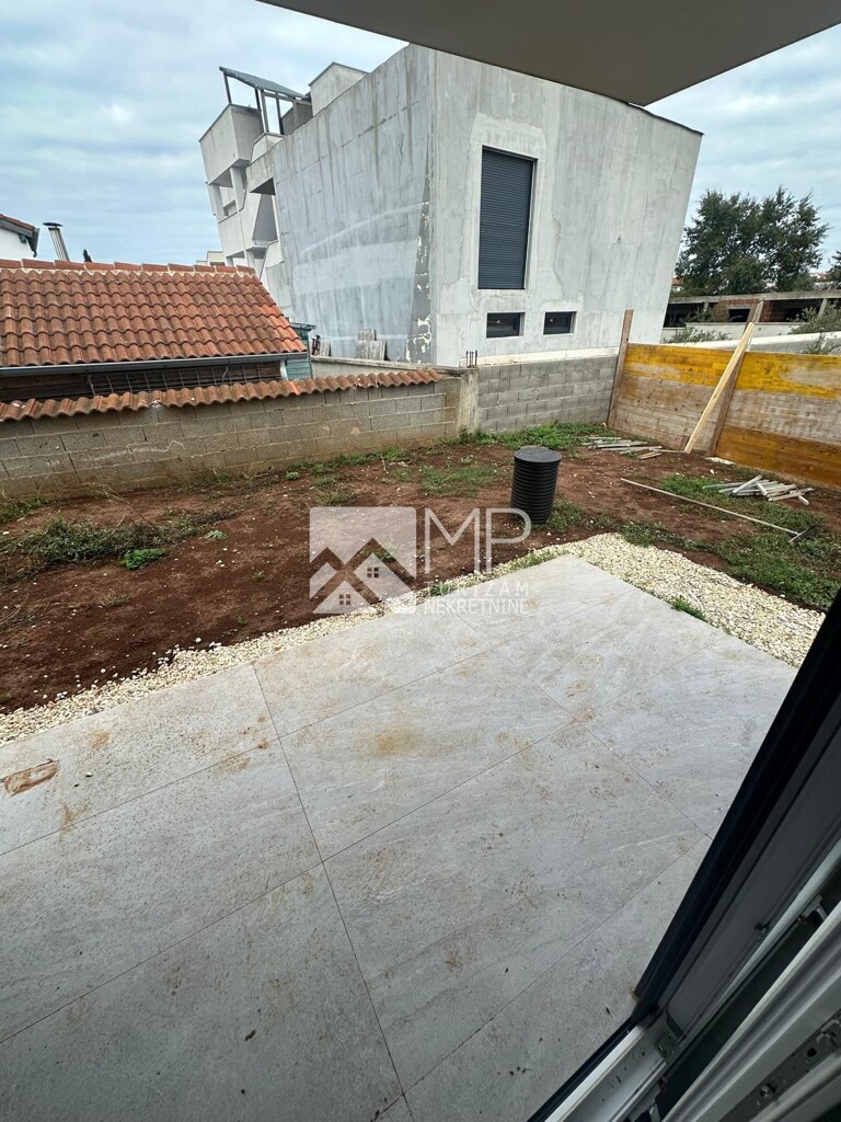 Image 7