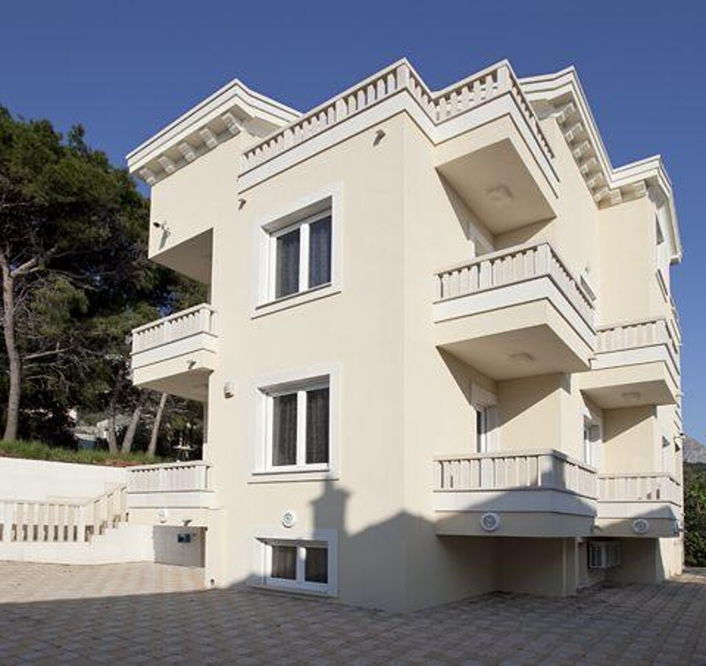 Image 3813116 - 1