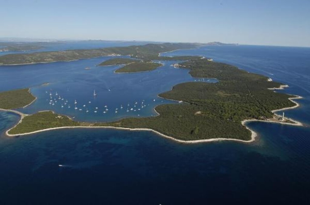 Image 3814090 - 7