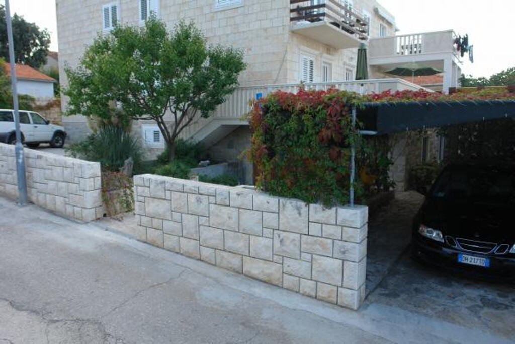 Image 3811109 - 17