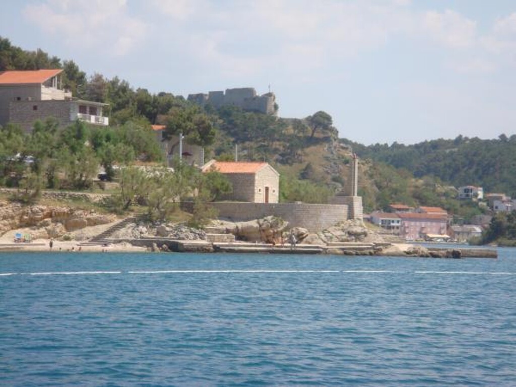 Image 3814511 - 16