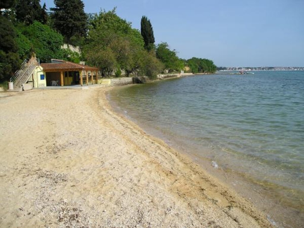 Image 3813079 - 23