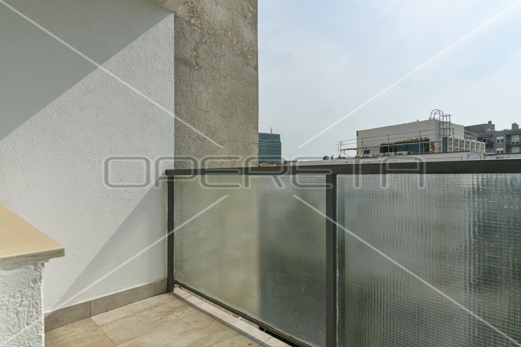 Image 18