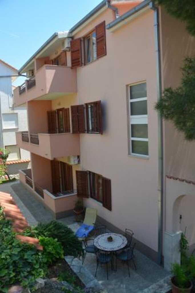 Image 3814693 - 2