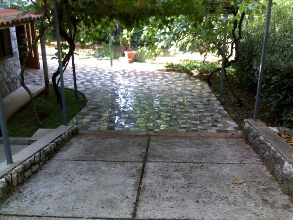 Image 3811285 - 3