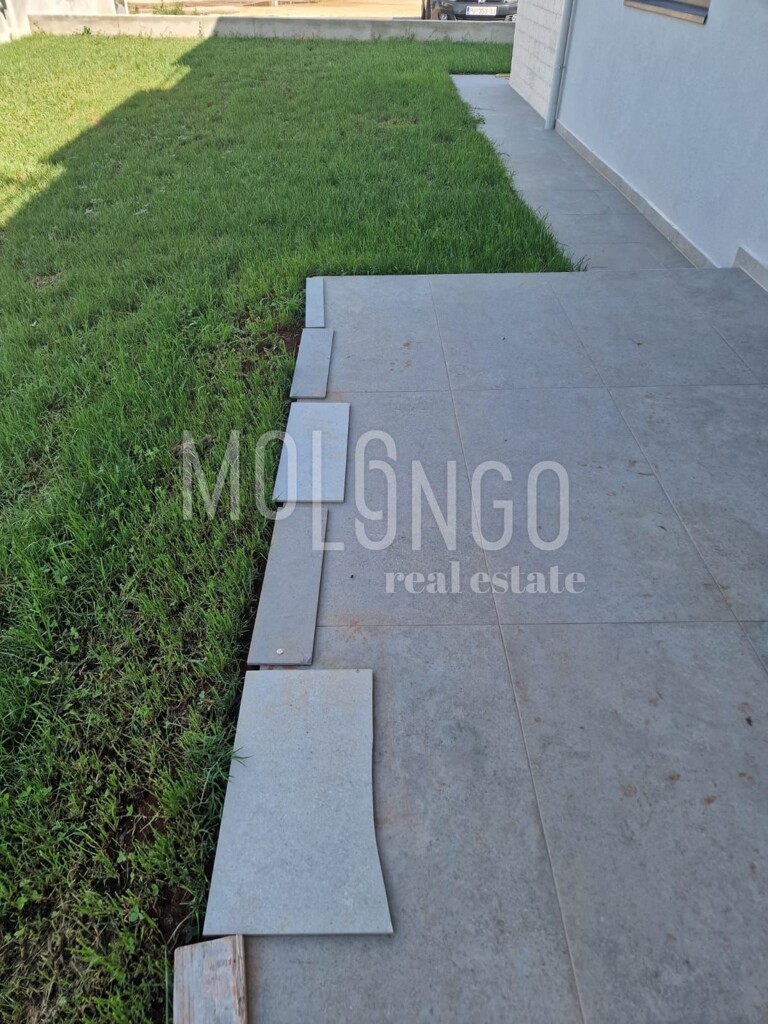 Image 18