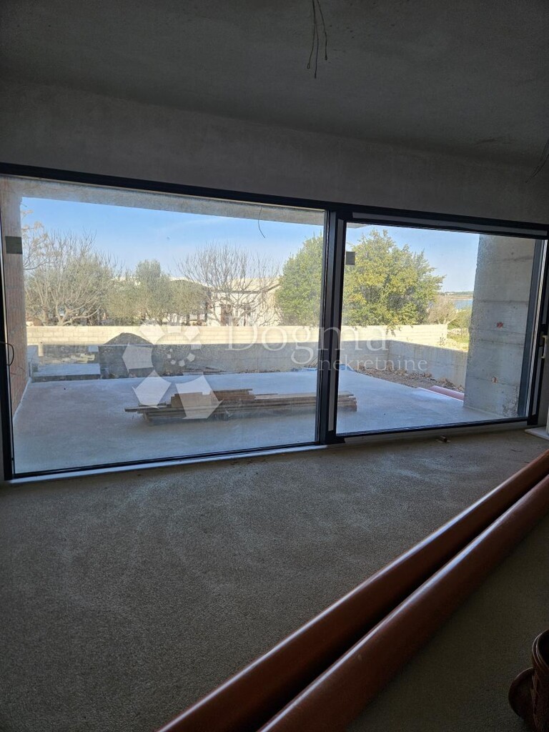 Image 14