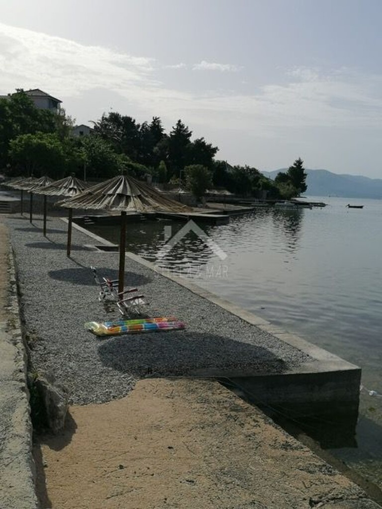 Image 5836239 - 19
