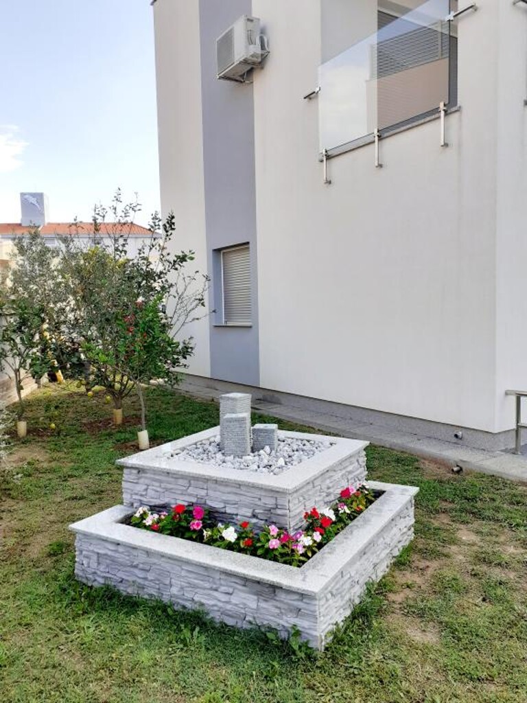 Image 3811594 - 2