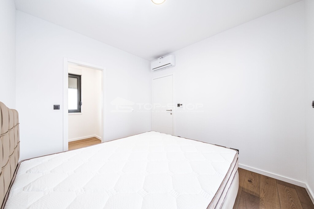 Image 6183610 - 5
