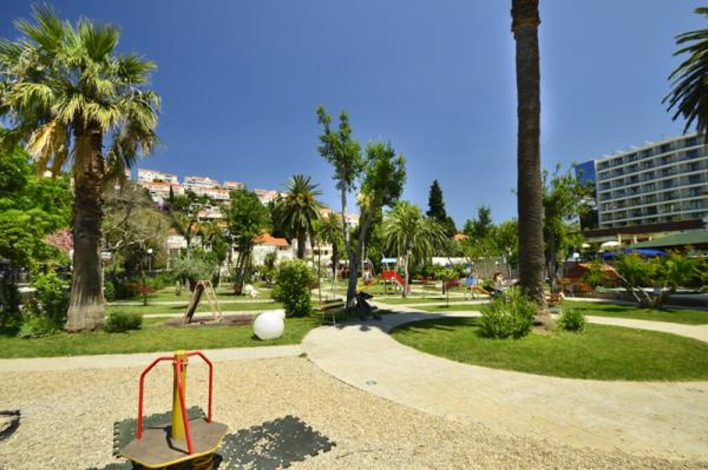 Image 3810965 - 21
