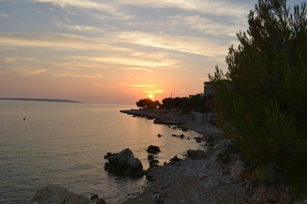 Image 3813461 - 5