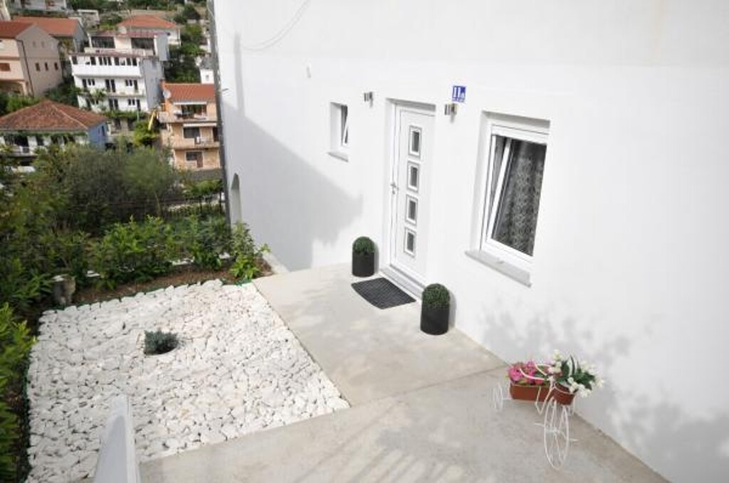 Image 3813548 - 2