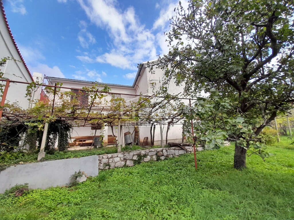 Image 6149824 - 1