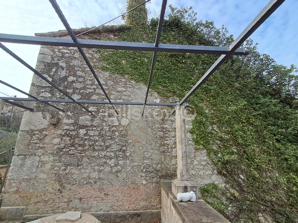 Image 18